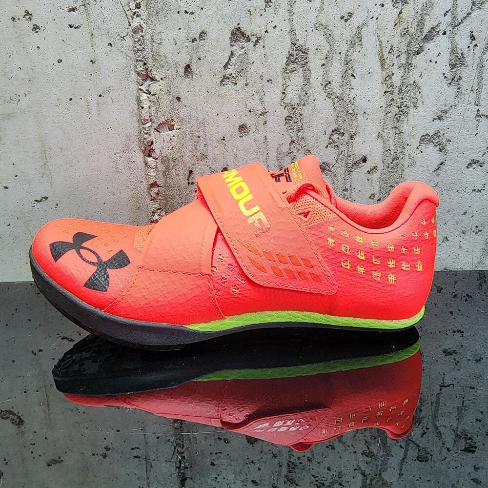 $139 Under Armour UA HOVR Skyline Long Jump Spikes size 9.5